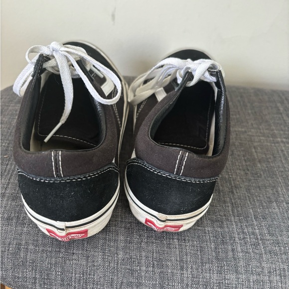 VANS OLD SKOOL Women 8.5 - Picture 2 of 4